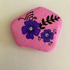 Hand painted flower magnet